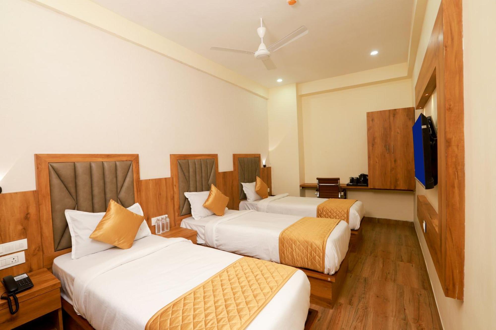 Bkc Minerva, Near Us Consulate Hotel